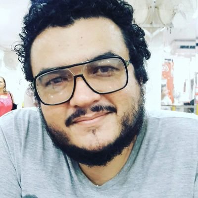 PierreLimaMix's profile picture. Sou muito chato!