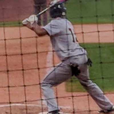 2021/mission college/ baseball⚾️/ 🖤💛 3.2 GPA📚