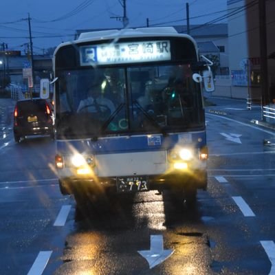 yoshitaku40's profile picture. 乗り物全般 主にトラック、バス、道路交通、その他