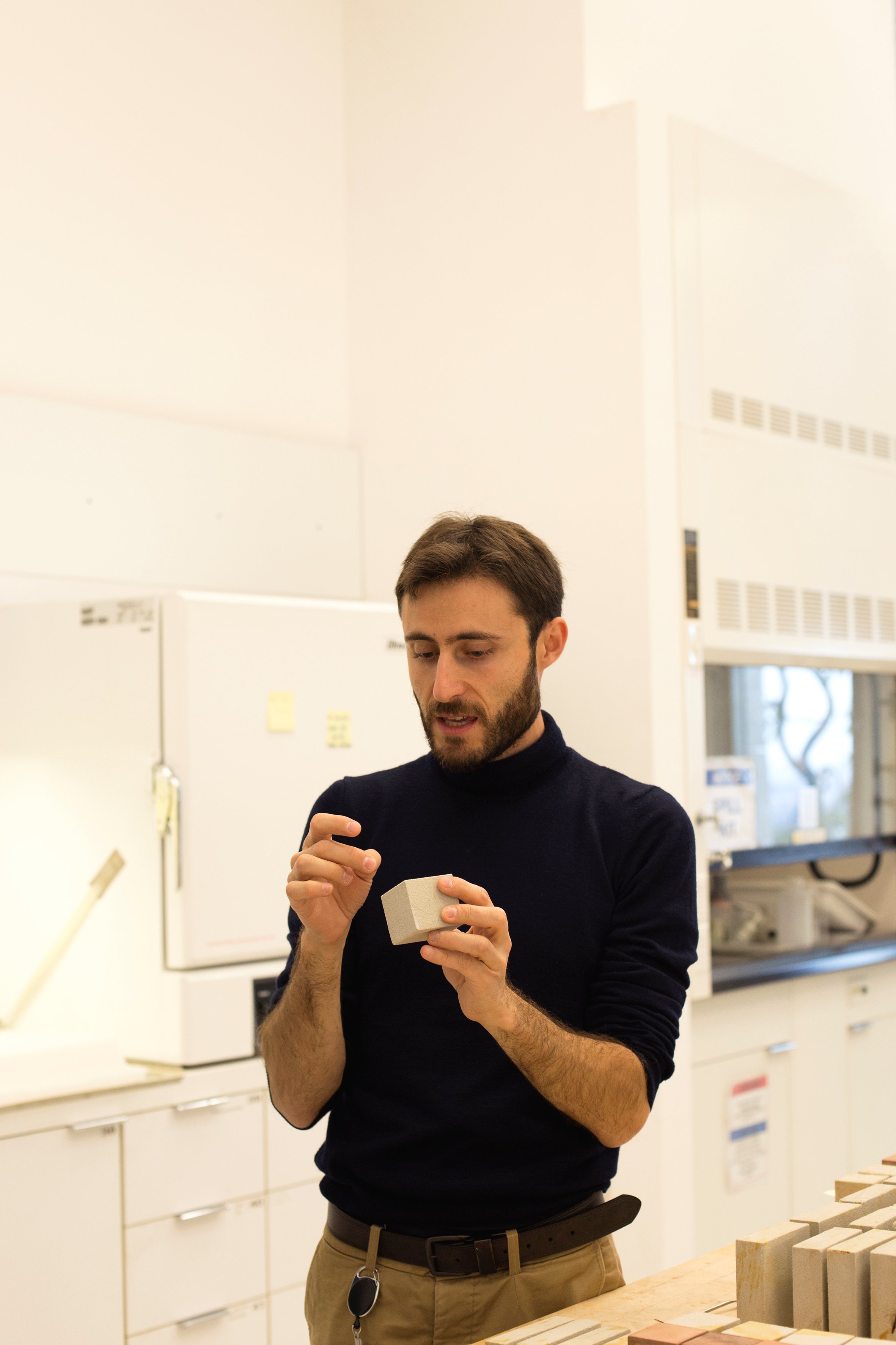 jorgeoteroh's profile picture. Works on heritage conservation - Deterioration and conservation of stone and other inorganic porous materials