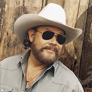 Showing off some of the greatest country music artists along with up and coming artists. None of that pop country bullshit. Thanks for following.
