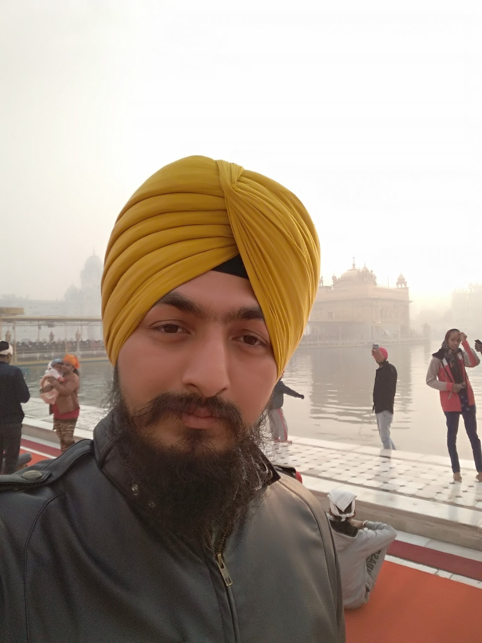 I'm being a Sikh = Learner & Listener for whole life 
Working as a Data Analytics & Processing Expert
#SoftwareDeveloper #Sikh #Practising
Prabh Milne Ka Chao