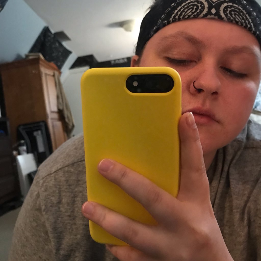 shxllz's profile picture. without fear, we are all as good as dead