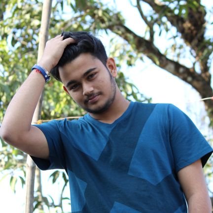 SG8614's profile picture. Naturally and artificially flavoured

//LOVE FOR -THE SHARUKH KHAN❤//