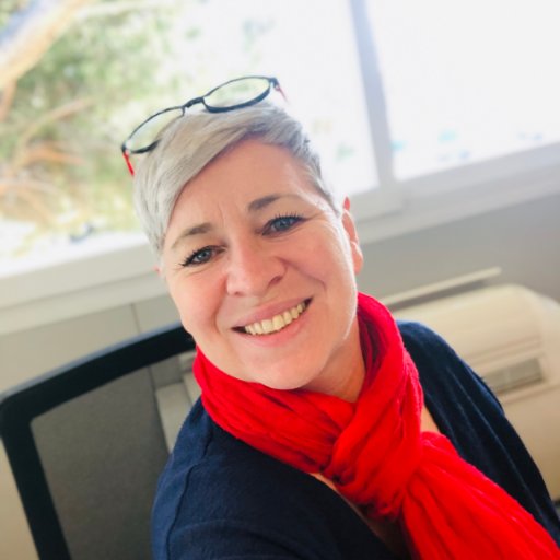 SigoleneSP's profile picture. Consultante • Facilitante
Directrice Communication & Digital AFTRAL 
"Le savoir n'a de valeur que s'il est partagé par tous."