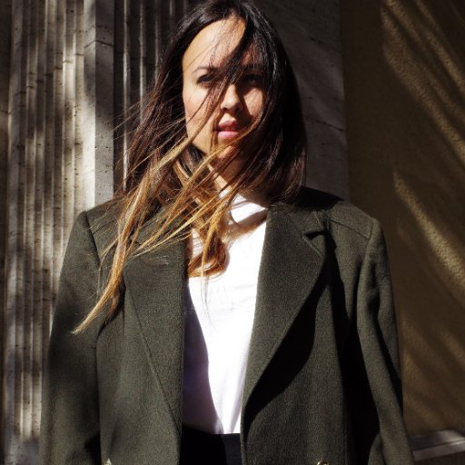 Content creator and stylist based in Berlin/Florence. I write about conscious style, natural beauty, and travel on my blog - The Flair Edit.