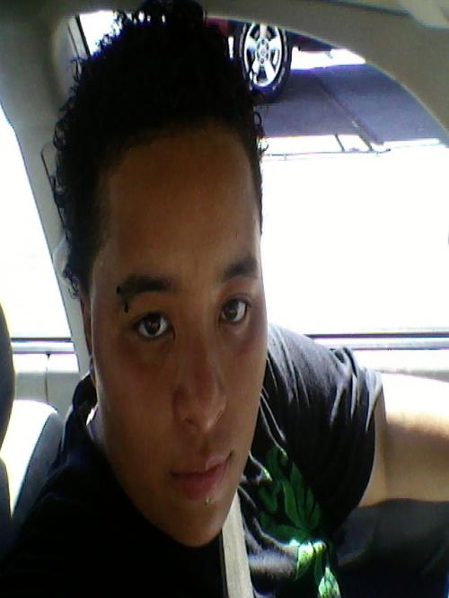 Grim_Reefa420's profile picture. IM A DIE HARD RAIDER FAN, a gamer a stoner, & a Lesbian Stud 
#TeamFollowBack
#TeamAquarius
┌П┐(◣_◢)┌П┐