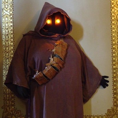 Art enthusiast and lover of many nerdy fandoms. Artist/ maker I like to dabble in a little of everything. My mission on Twitter is to see cool art and share it.