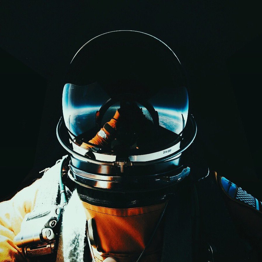 MotorBoater189's profile picture. 