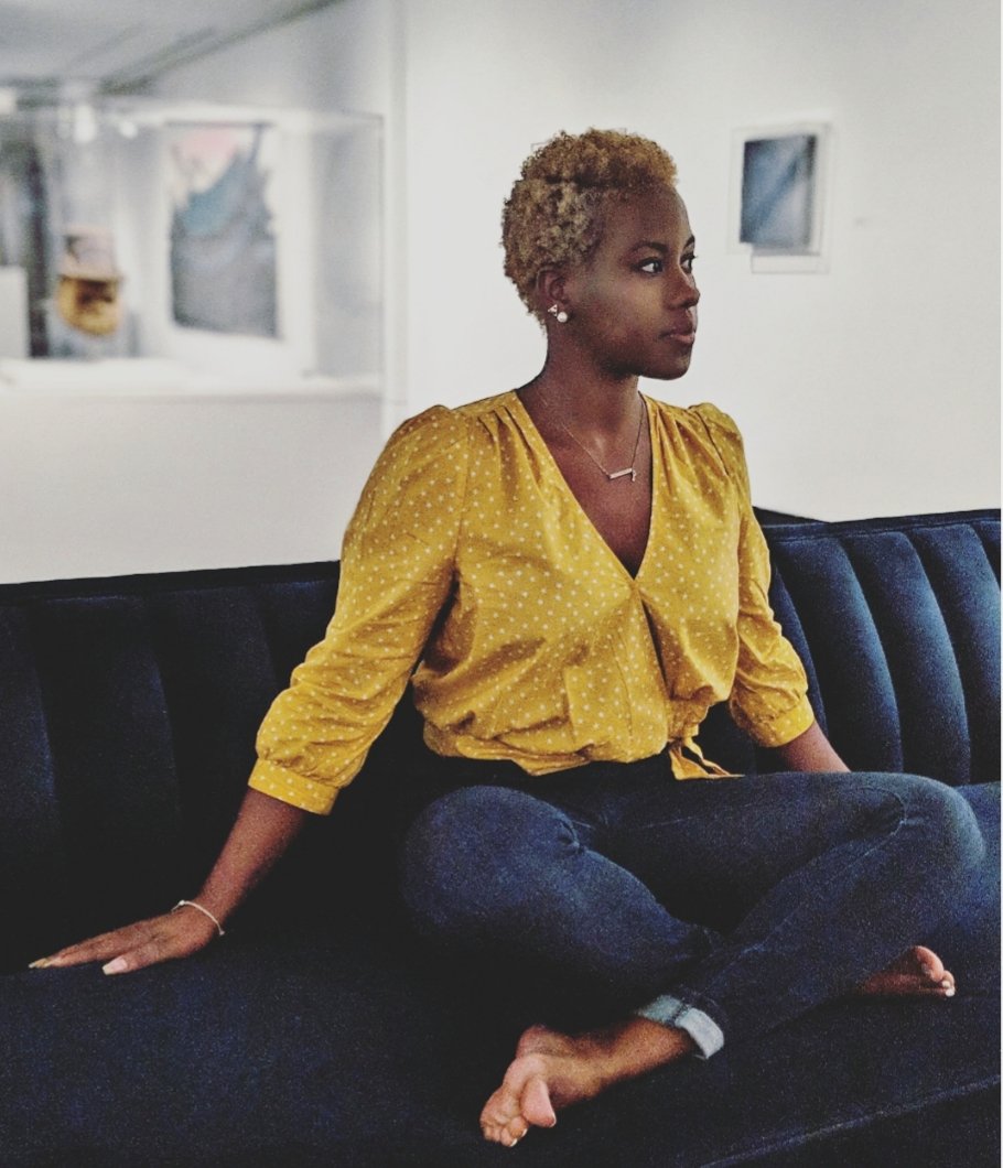 VyonnesView's profile picture. *Blogger
*Creative
*Motivational Speaker(aspiring) 
*Newhouse Student
#Frommetoher