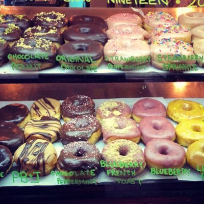 Vegan Doughnuts in NYC https://t.co/LYu4DhpN9o