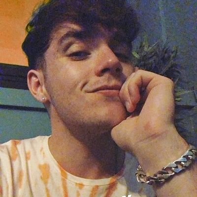 ryeswife's profile picture. You were born to be real, not to be perfect♡