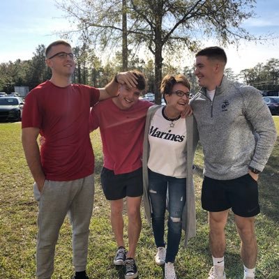 elizabethtf22's profile picture. Mom to three boys, which means I have a sense of humor!! Jesus chick. 🙏 USMC MoM x3🇺🇸 Health Junkie💁‍♀️Jeremiah 29:11