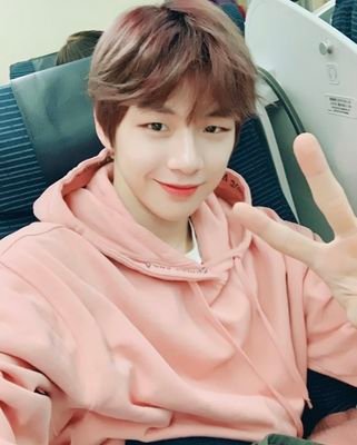 ศาสนาคังแดเนียล มีศาสดาคือพี่แดน ฉันเป็นเพียงสาวกที่ออกมาประกาศศักดาศาสนาพี่แดนให้โลกได้รับรู้กันโดยถ้วนทั่ว
