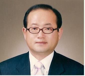 대전 / 크리스챤/성가대 감사하고, 감사하고 또 감사하는 마음으로, 매사에 최선을 다하는 생각으로 살아가고 성악,발명,등산 등의 취미와 벤처기업과 정치에 관심