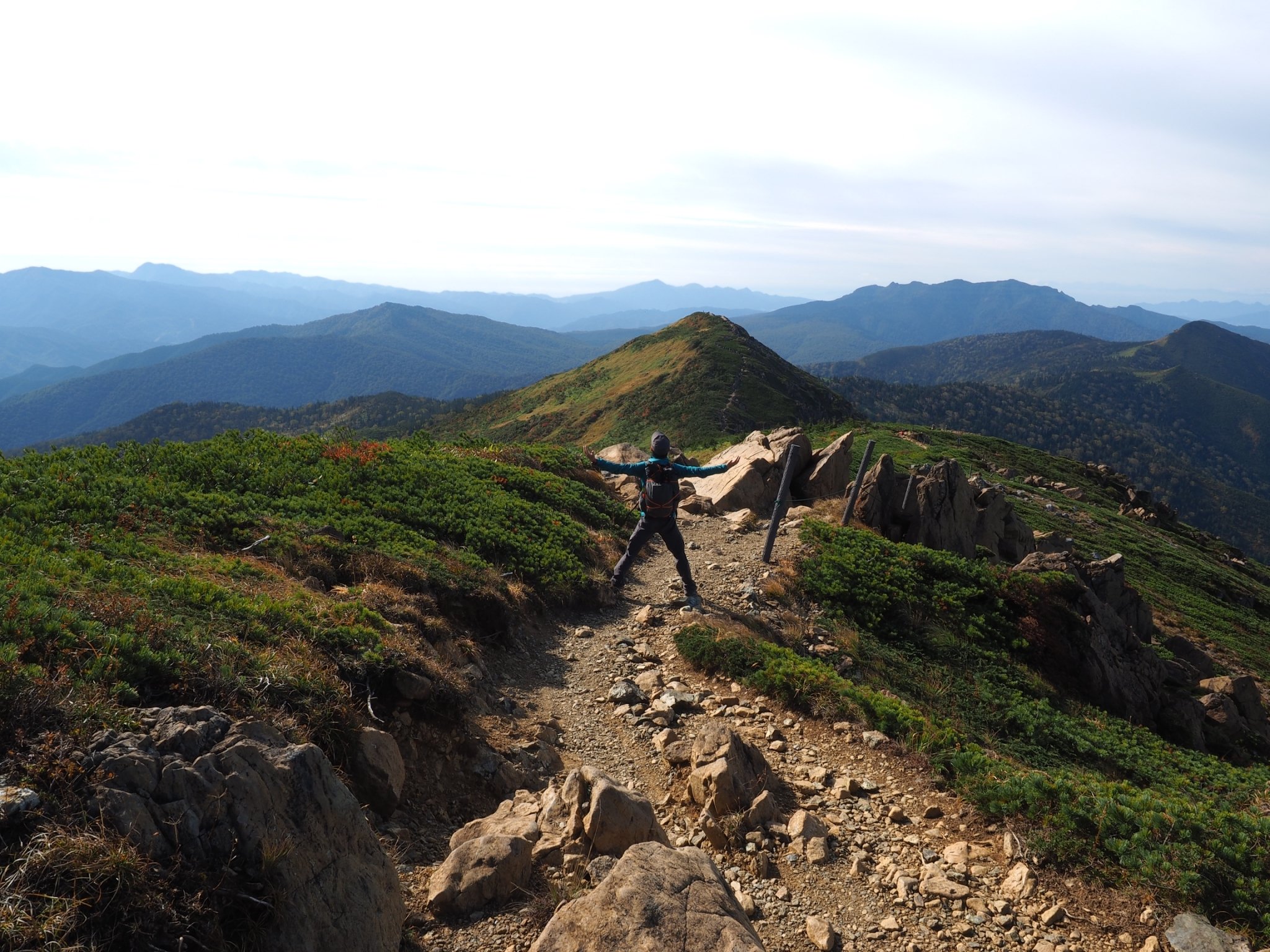 登山にハマり、その過程で温泉、カメラが大好きに。
2012年から登山開始。
年間20〜30座、
2023年は念願の裏銀座縦走路へ。
登山ブログ『山は気分屋』で、登山の魅力についての記事を書いております！
pv月30000程度
Instagram　https://t.co/5G5X2t5YGi