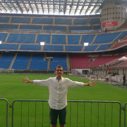 Caer es otra forma de aprender | CDB | “Hechos en la propia cantera y formados en clubes de Euskal Herria así como los jugadores nacidos en alguna de ellas”