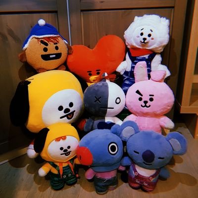 Brothers, and BFF for live. #RJ #CHIMMY #KOYA #SHOOKY #TATA #MANG #COOKY #VAN / #BT21 content creators (no affiliated with @bt21_)