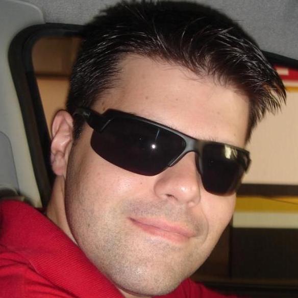 Software Engineer at Microsoft Word Online team. Former Microsoft C# and Visual FoxPro MVP.