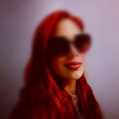 wennMiaschreibt's profile picture. Mama von 👧🏻 und 🐕, Kaffeesüchtig, Stolper-affin, nie ohne Buch anzutreffen, Autorin der TinyTales