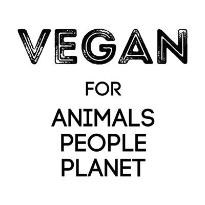 Living the #vegan dream in Lake Arrowhead, CA . #plantbased #animalrights #environmentalist #veganforlife #loveanimalsdonteatthem ✌️️🌿💕