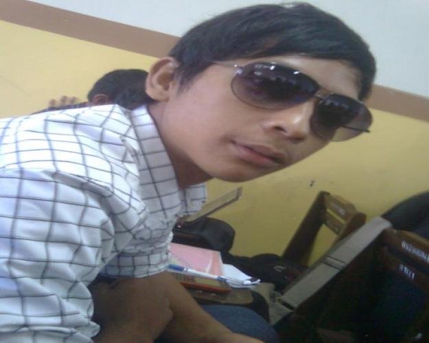 elfin_ryan's profile picture. better try then doing nothing ...