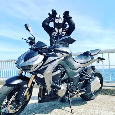 #z1000