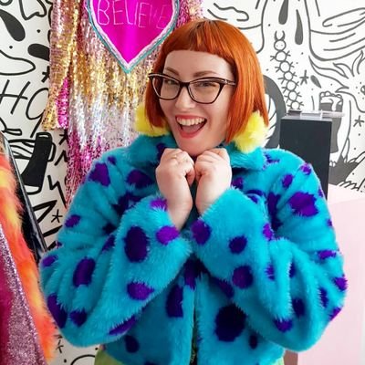 Jewellery lover, scarf addict, horror fan and ginger. Ex-blogger as one half of @wardrobeconvos.