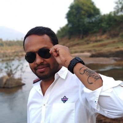 engineer ( at least pretending to be one),food and movie lover. No endorsements , likes and retweets are personal views.