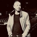 Ashley Kingsley - @akinglives - Twitter