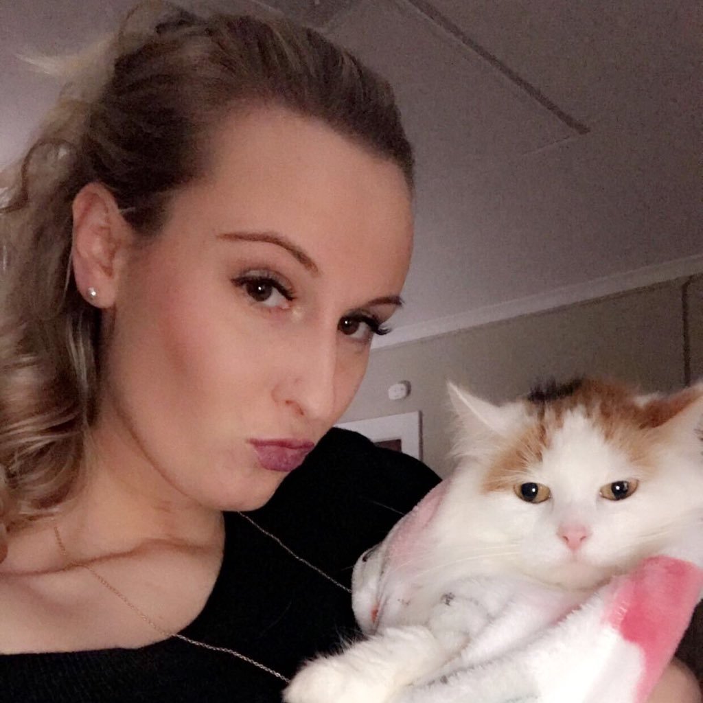 Noelle_Naughton's profile picture. 