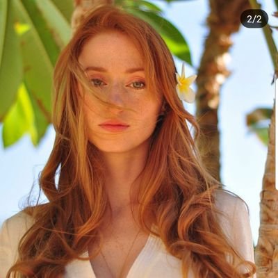 A ʀᴏsᴇ ʙʏ ᴀɴʏ ᴏᴛʜᴇʀ ᴡᴏʀᴅ ᴡᴏᴜʟᴅ sᴍᴇʟʟ ᴀs sᴡᴇᴇᴛ. #RP