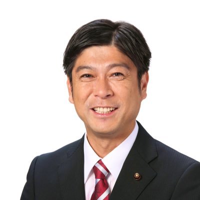 公明党船橋市議会議員3期。総務委員会委員長。広報委員会委員。行政書士(R3年度試験合格→R4.6登録)。防災士。1973年船橋市生まれ。