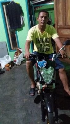 romantis
gak suka basa-basi
penyayang dan rajin olahraga
