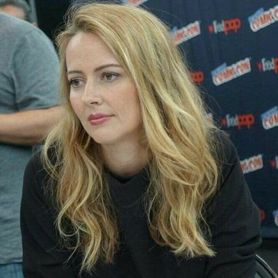 LostInUndrland's profile picture. Just a girl with a dream of being an actress. {#RP #OC writer account.}Writer of #HisCaptainHook  and many others. Wifey of @DanceInGlitter_ #Forever