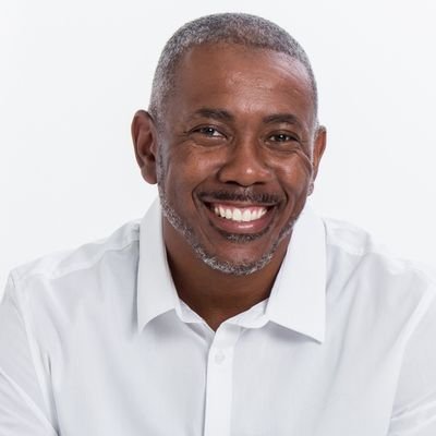 Son, brother, husband and father of 3 beautiful children. Born in Kingston, Jamaica. Graduate of the University of Michigan, 1997.