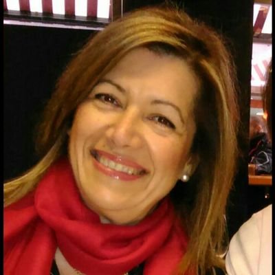 JUANI_Candela_G's profile picture. Viste vulgar y sólo verán el vestido, viste elegante y verán a la mujer.