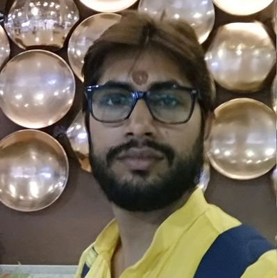 खुदा न बदल सका आदमी को आज भी यारों,
और आदमी ने सैकड़ो खुदा बदल डाले।