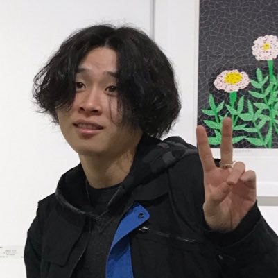 ygfdAQdXfunXfCF's profile picture. 