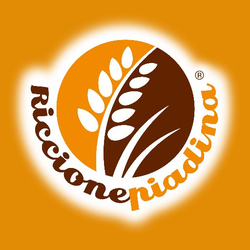 RiccionePiadina's profile picture. Produciamo e distribuiamo in tutta Italia e all'estero, uno dei prodotti più caratteristici della Romagna, la Piadina.
