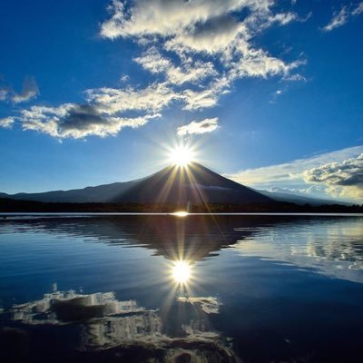 I write a Japanese hot spring blog every day. Please read it! Please retweet and follow us! !! !! I would be very happy if you could comment on the blog.