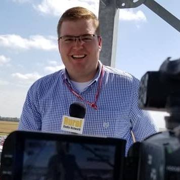 🌥️ Mornings in the Country across Nebraska // 🎙️ Farm Broadcaster for @RuralRadioNet // 📺 Host of @MarketJournal // Most importantly, husband and dad!