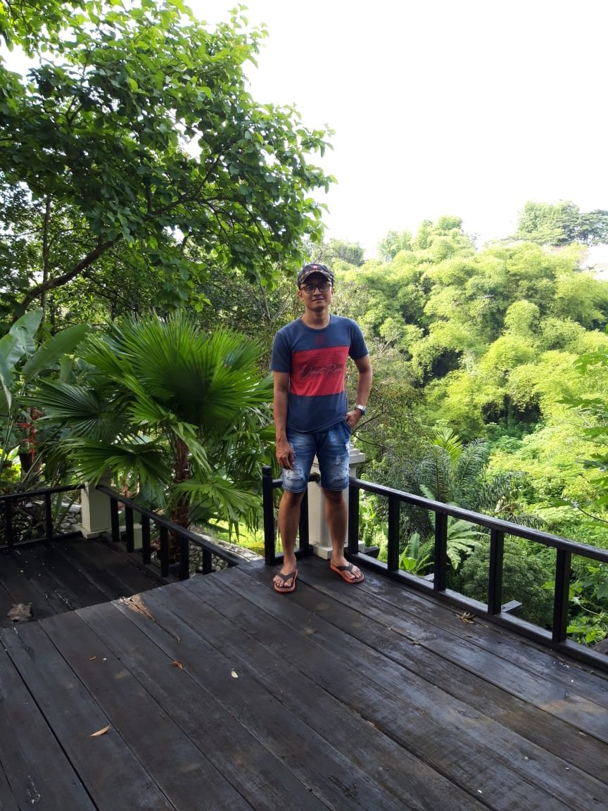 bro_bangz's profile picture. Hidup kita adalah sebuah Film yg terbaik ;),