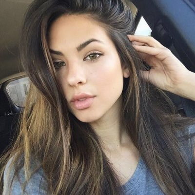 JBenhed's profile picture. just be free🌸🌼🌺/model/designer