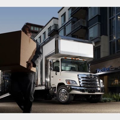 A local moving company equipped to handle local & long distance moves of any size. Our relocation experts have you covered from start to finish!