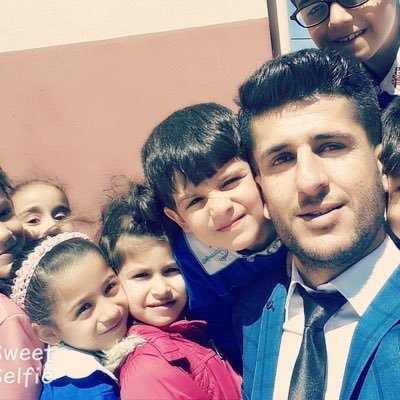 HseyinA99279486's profile picture. sınıf öğretmeni