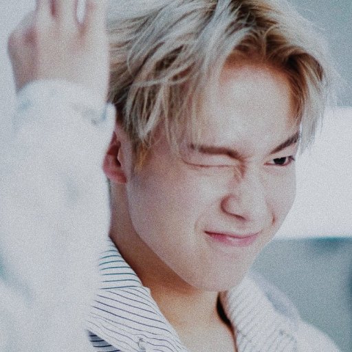 softhyuk_0724's profile picture. #이상혁 ┊ thank you for always being my rainbow after the storm. ¨̮♡¨̮ ᶫᵒᵛᵉᵧₒᵤ