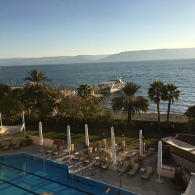 happycath129's profile picture. 