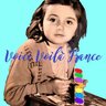 voicivoilafranc's profile picture. Designer,I propose drawings, paintings, linocuts, hand painted jewels, creative supplies, and more./
Dessinatrice de formation.