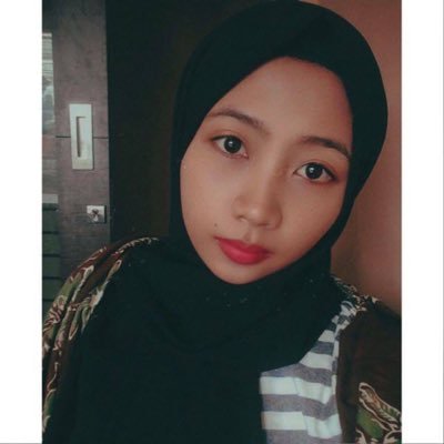 lulufbriss's profile picture. @MissCantika